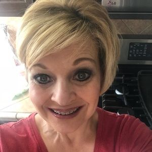 Meet your Posher, Darlene